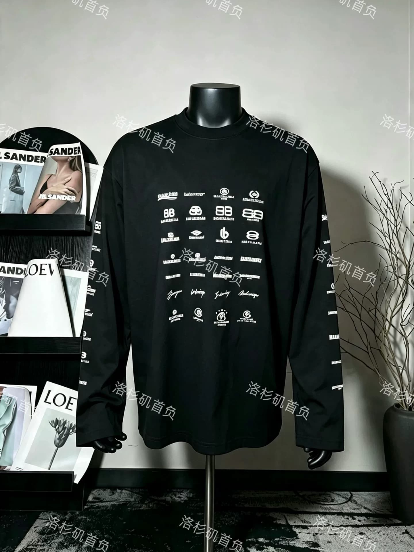Balenciaga Футболка с длинными рукавами из коллекции Balenciaga с логотипом Balenciaga для мужчин и женщин