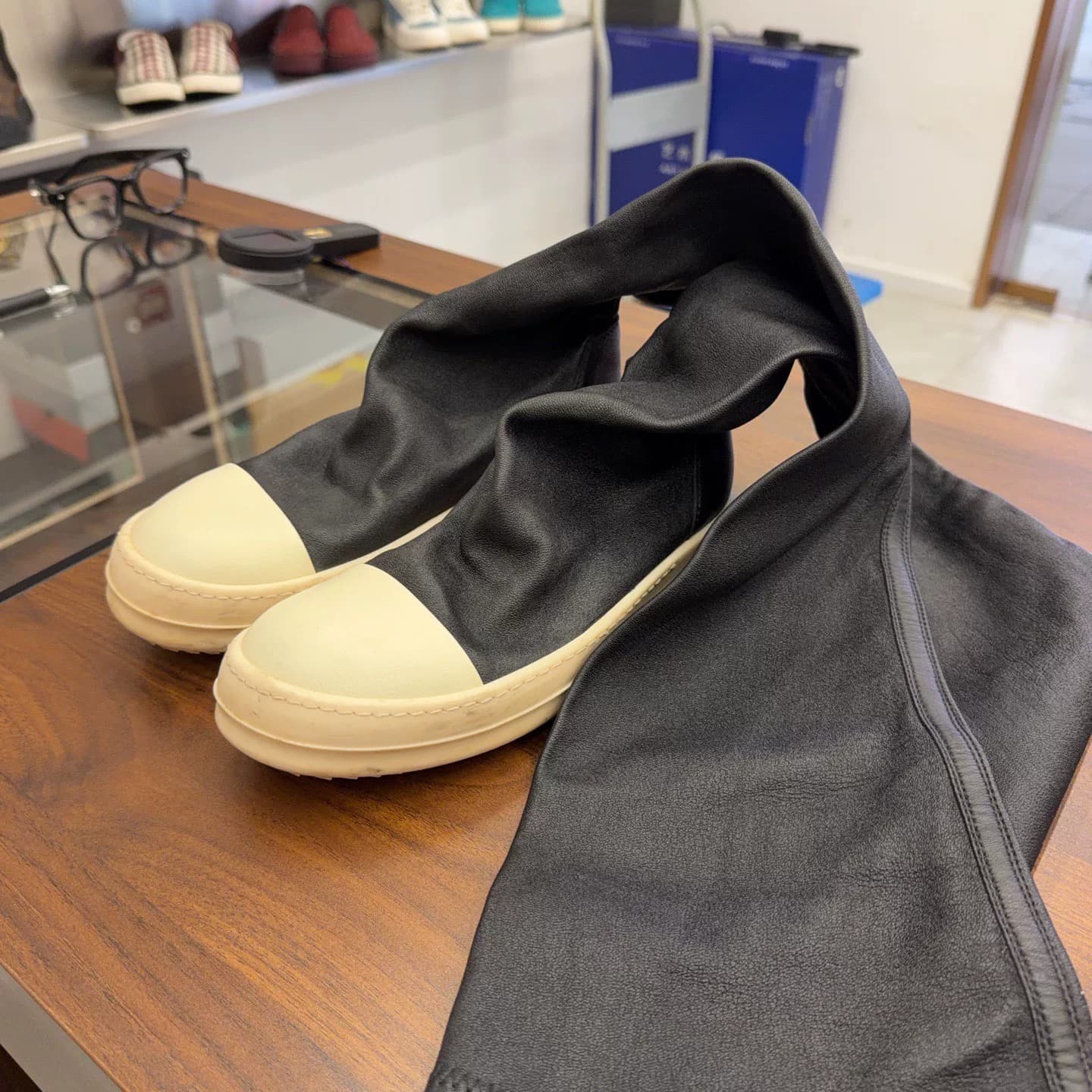 Rick Owens/сапоги средней длины из вощеной эластичной овечьей кожи Rick Owens main line goddess