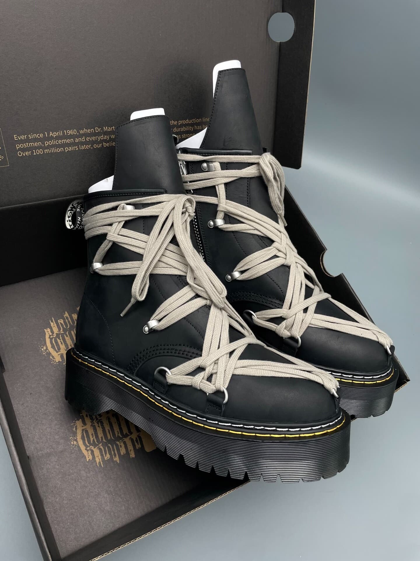 Рик Оуэнс ✖️Доктор.Кобрендовые ботинки Martens от Martin