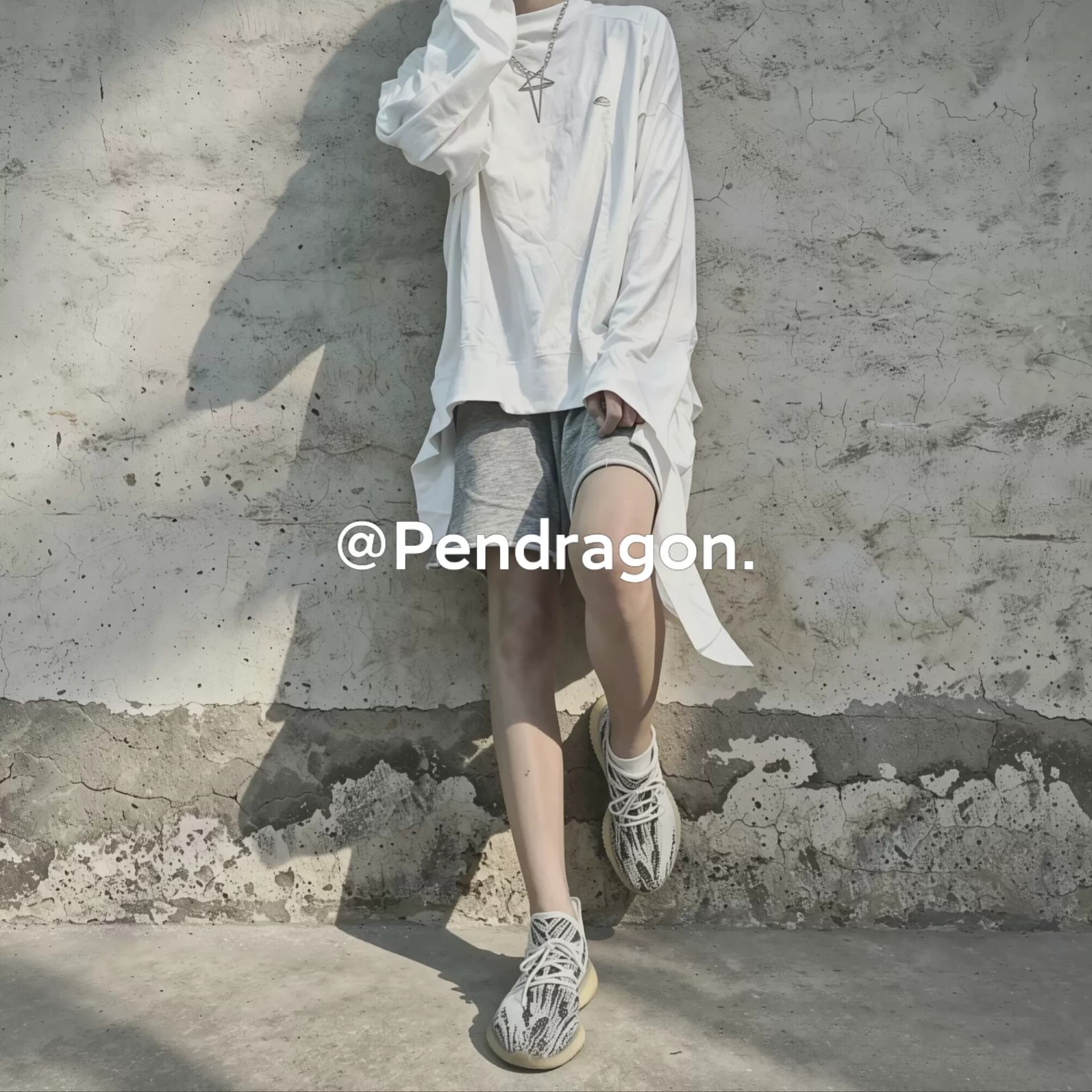 свитер с серпантином для суставов от vetements champion