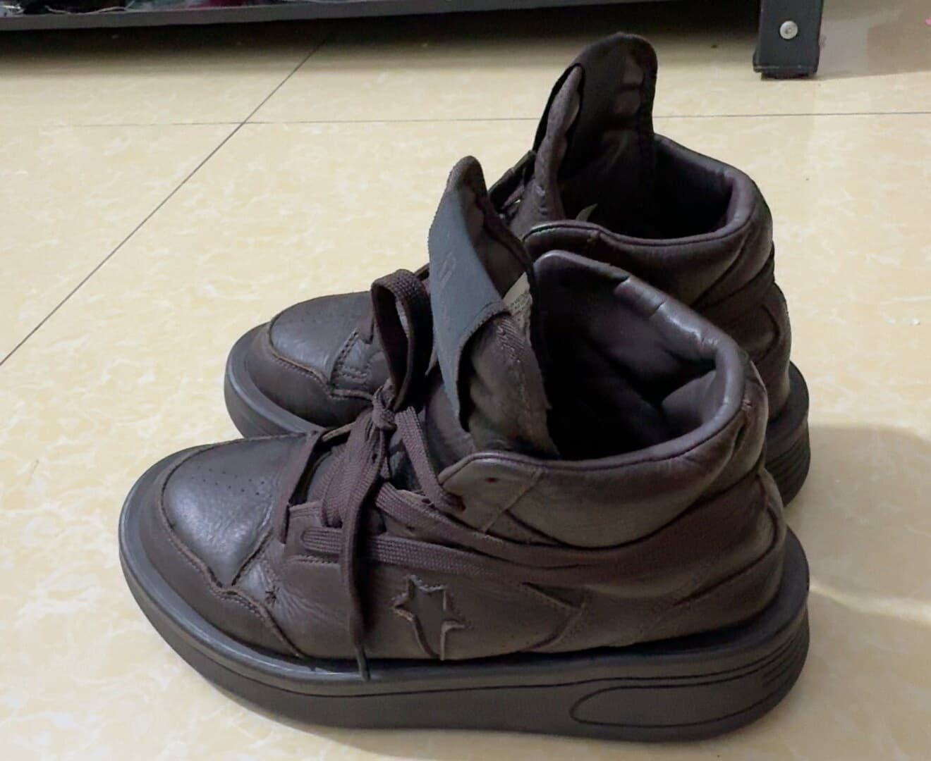 кобрендинговая обувь Rick Owens x Converse с высоким берцем