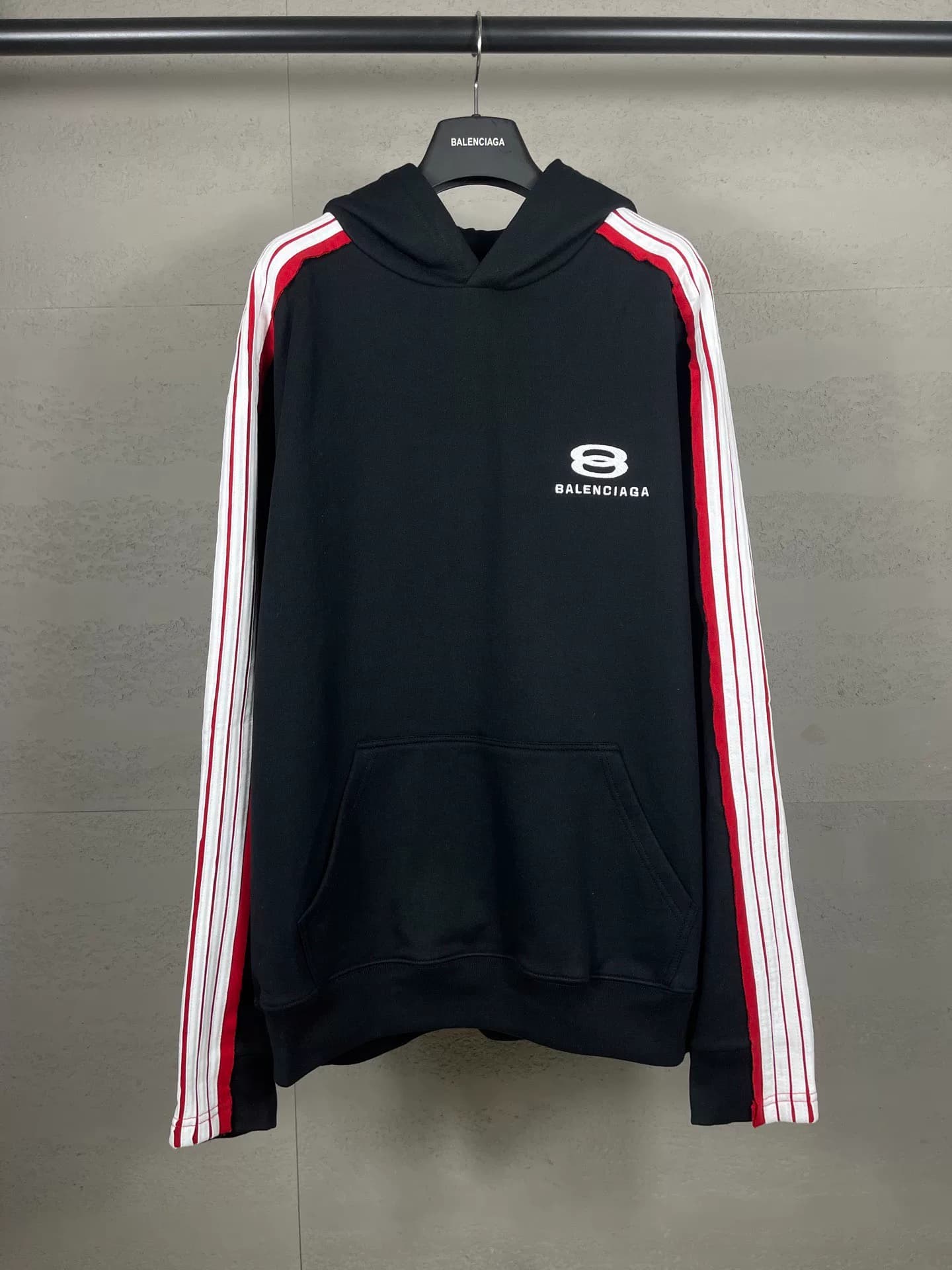 Balenciaga Balenciaga 25ss новый весенне-летний свитер с капюшоном