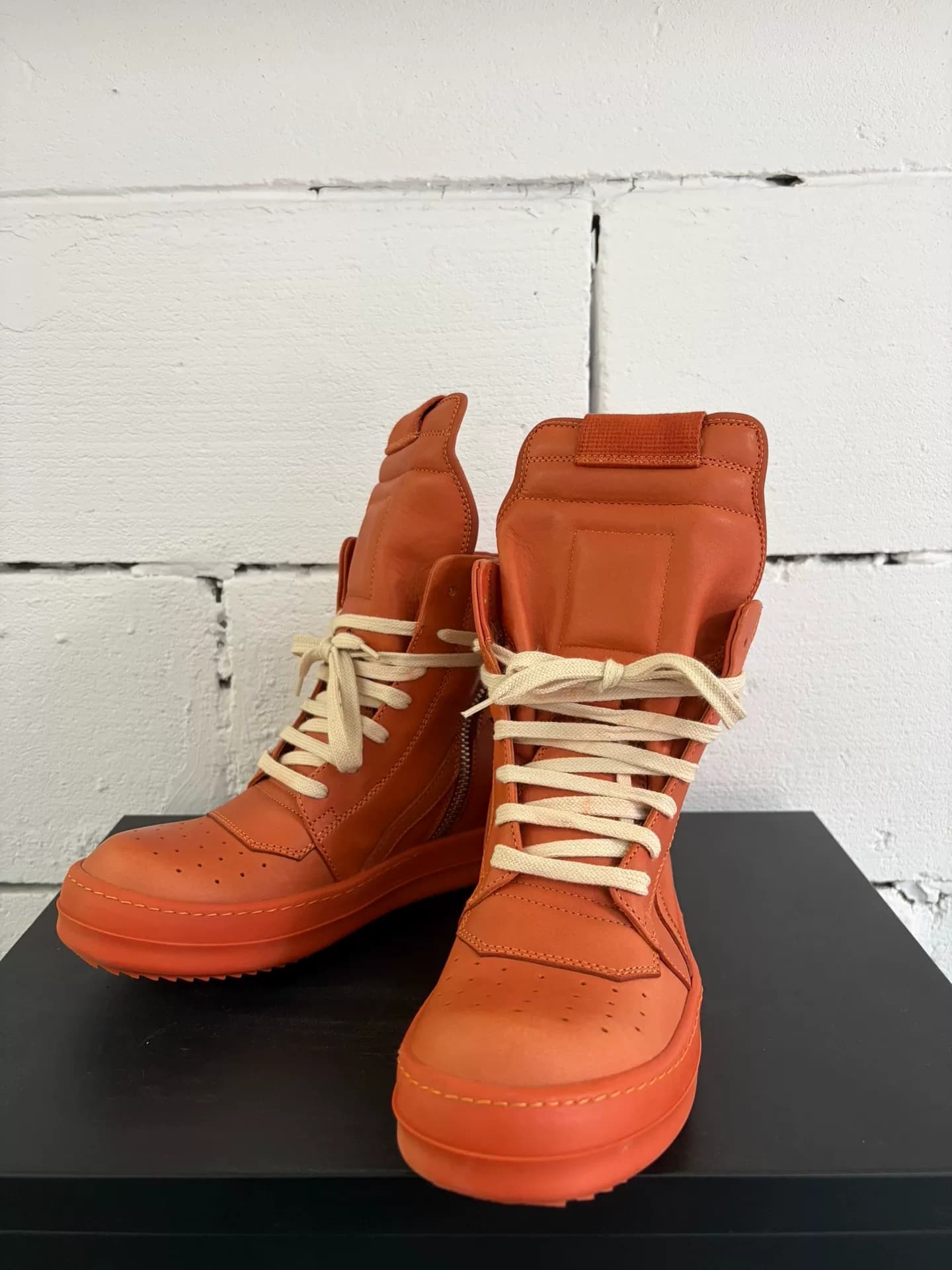 Совершенно новый аутентичный RickOwens SS16 оранжевый перевернутый треугольник 16 цветов в ограниченном количестве
