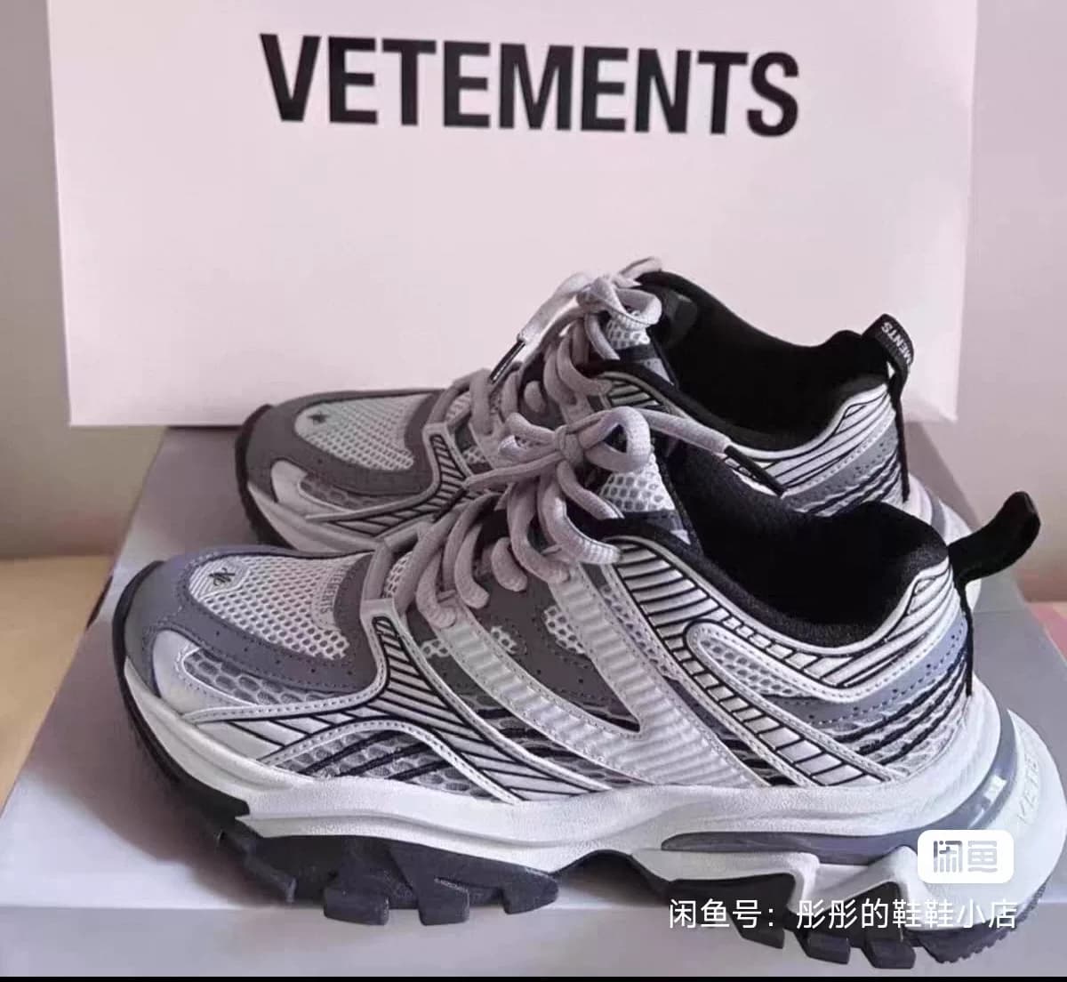 Совершенно новая обувь VETEMENTS retro daddy shoes в торговом центре v2000 в том же стиле