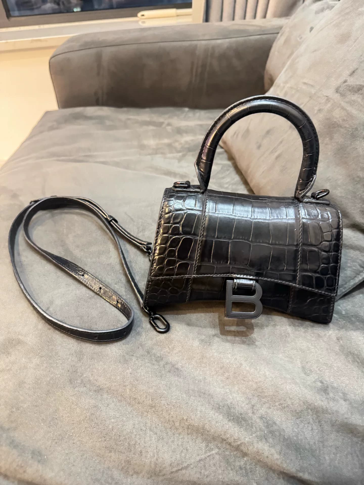 Сумка для песочных часов Balenciaga Balenciaga Hourglass XS