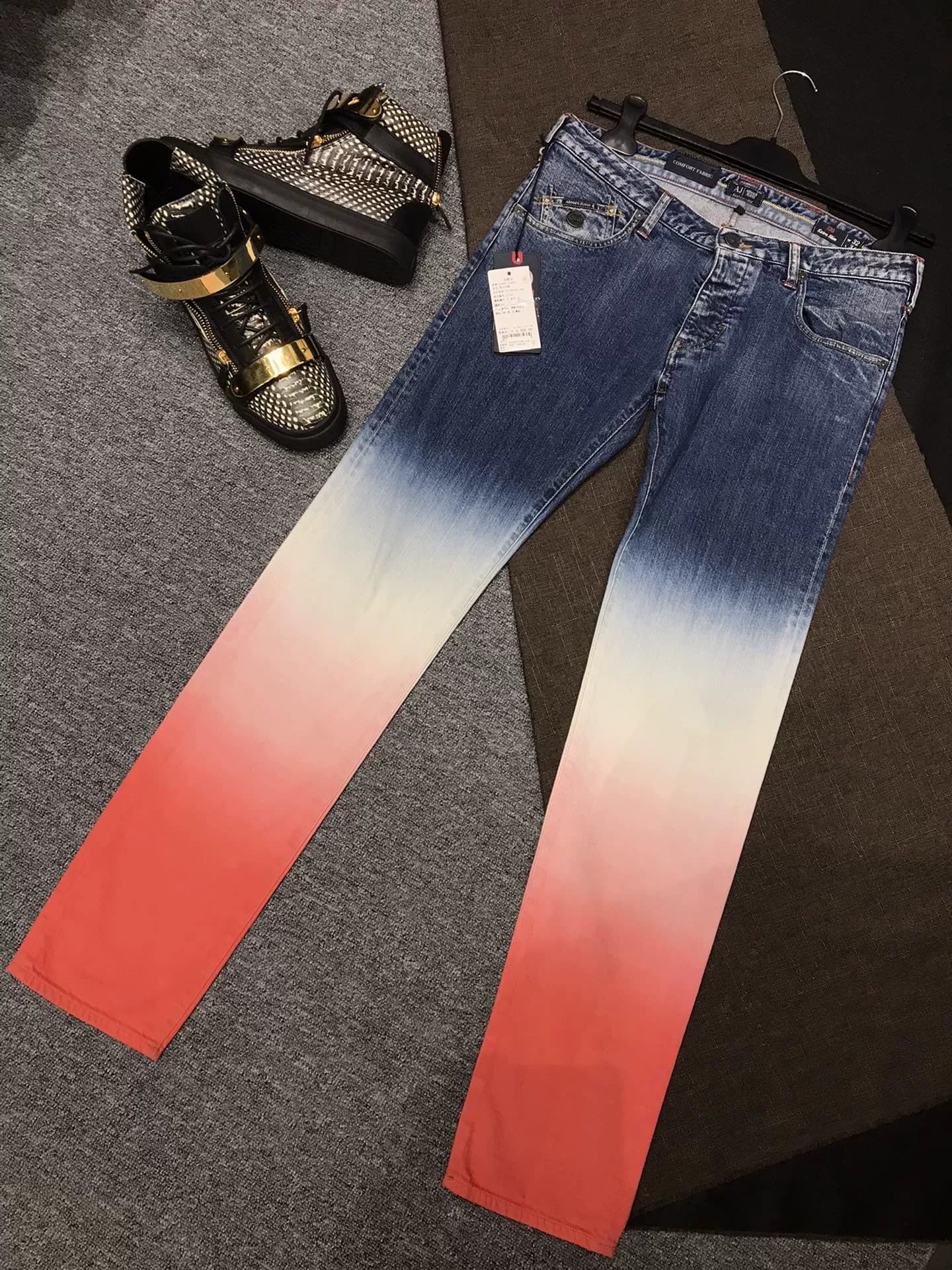 Совершенно новые мужские градиентные прямые джинсы Armani Armani Jeans с биркой
