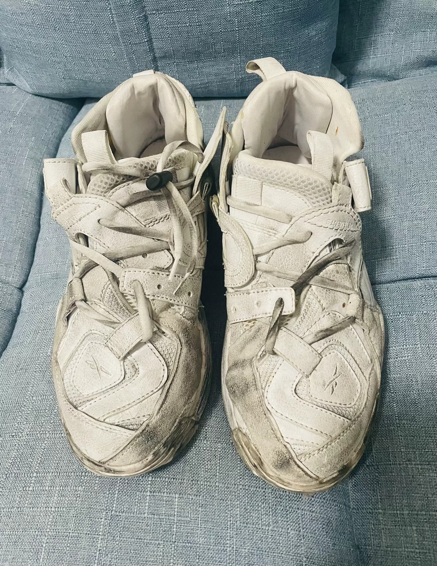 Кобрендинг Vetements x Reebok - аутентичная мужская спортивная одежда высокого качества в стиле кэжуал