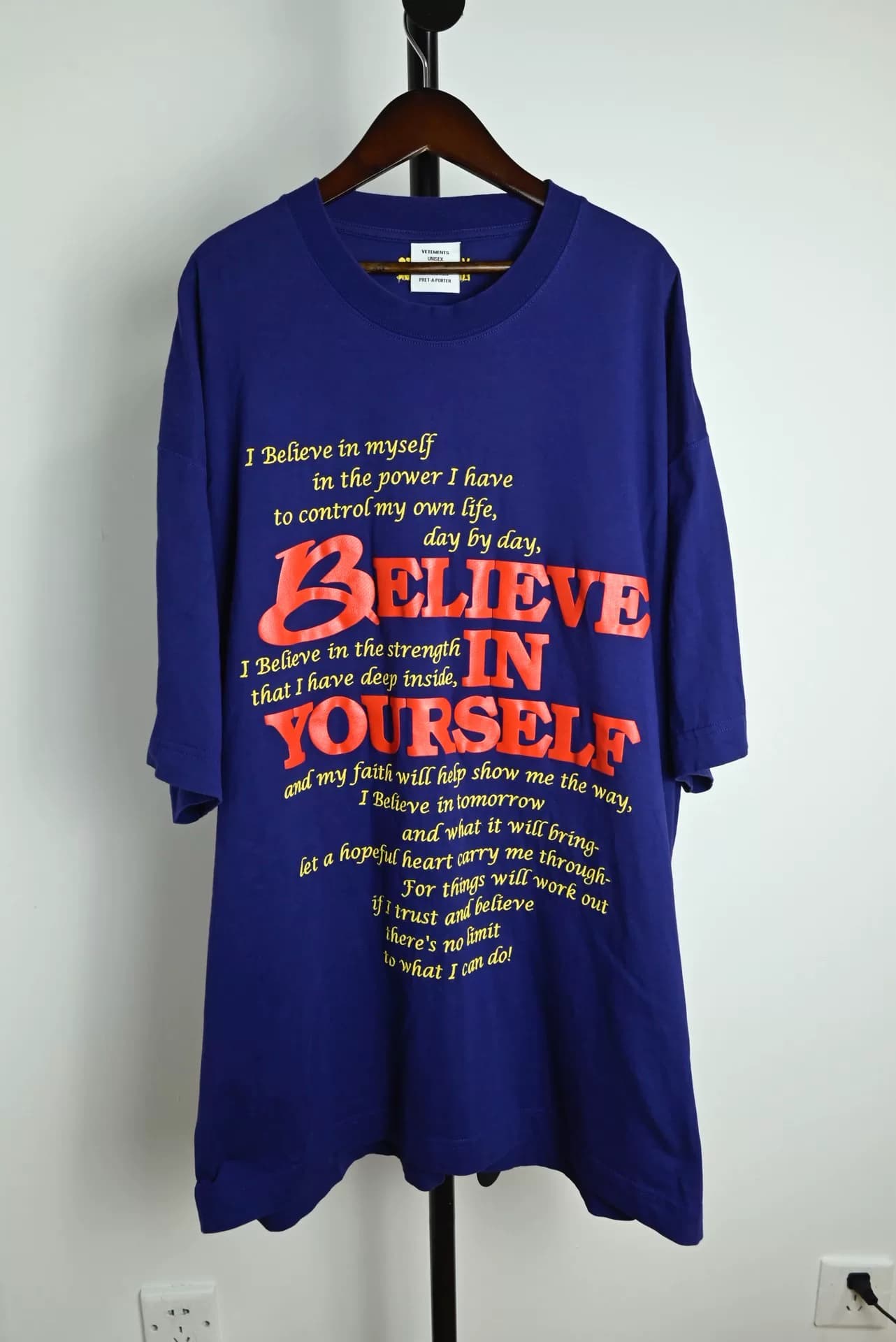 VETEMENTS 24ss новинка с милым фиолетовым принтом Believe