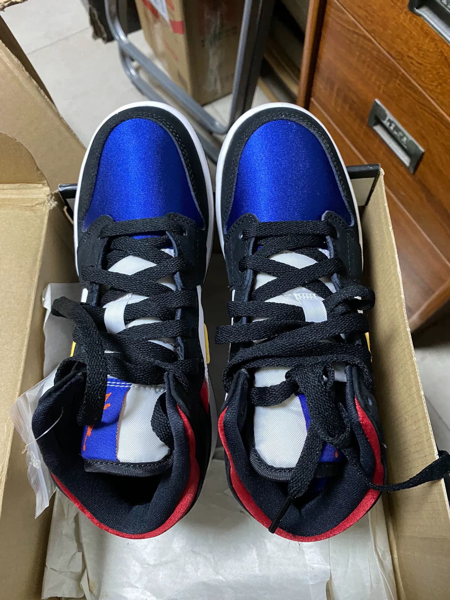 Nike Nike Jordan Air Jordan 1 Средний