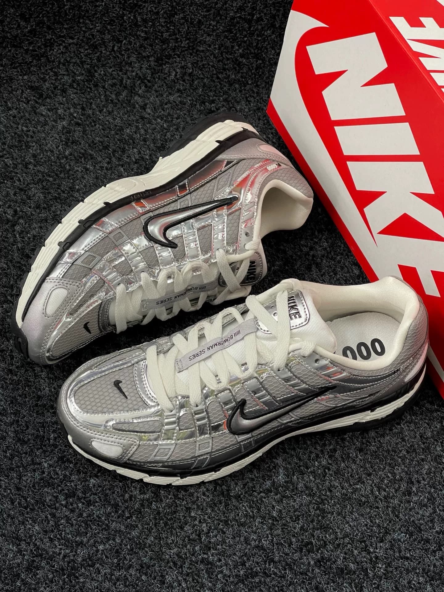 Проверка упаковки!!!Совершенно новые кроссовки Nike Nike P-6000 удобные, мягкие и с глубоким вырезом