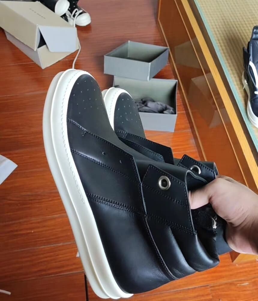 Совершенно новая воловья кожа rick owens 40-го размера очень текстурирована