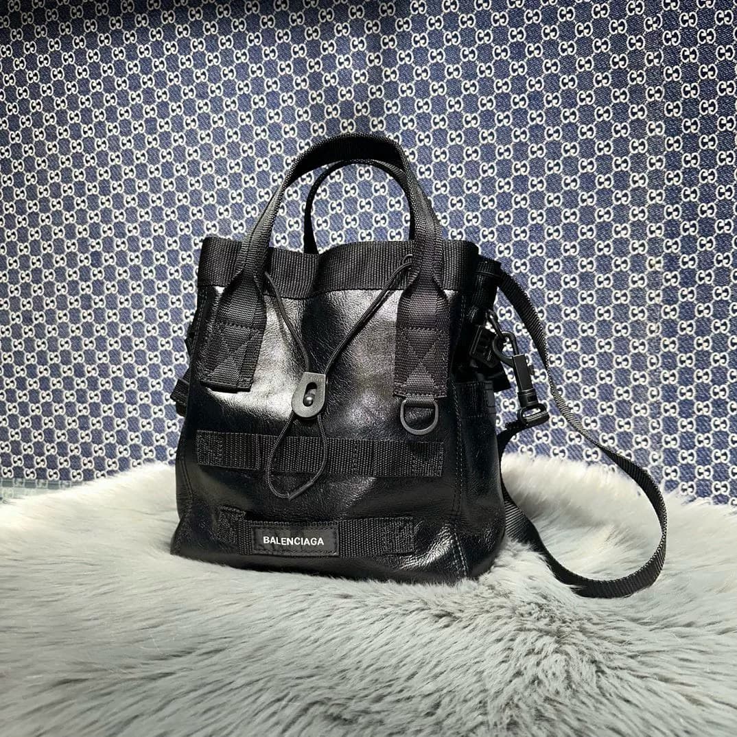 Balenciaga Парижская Секция